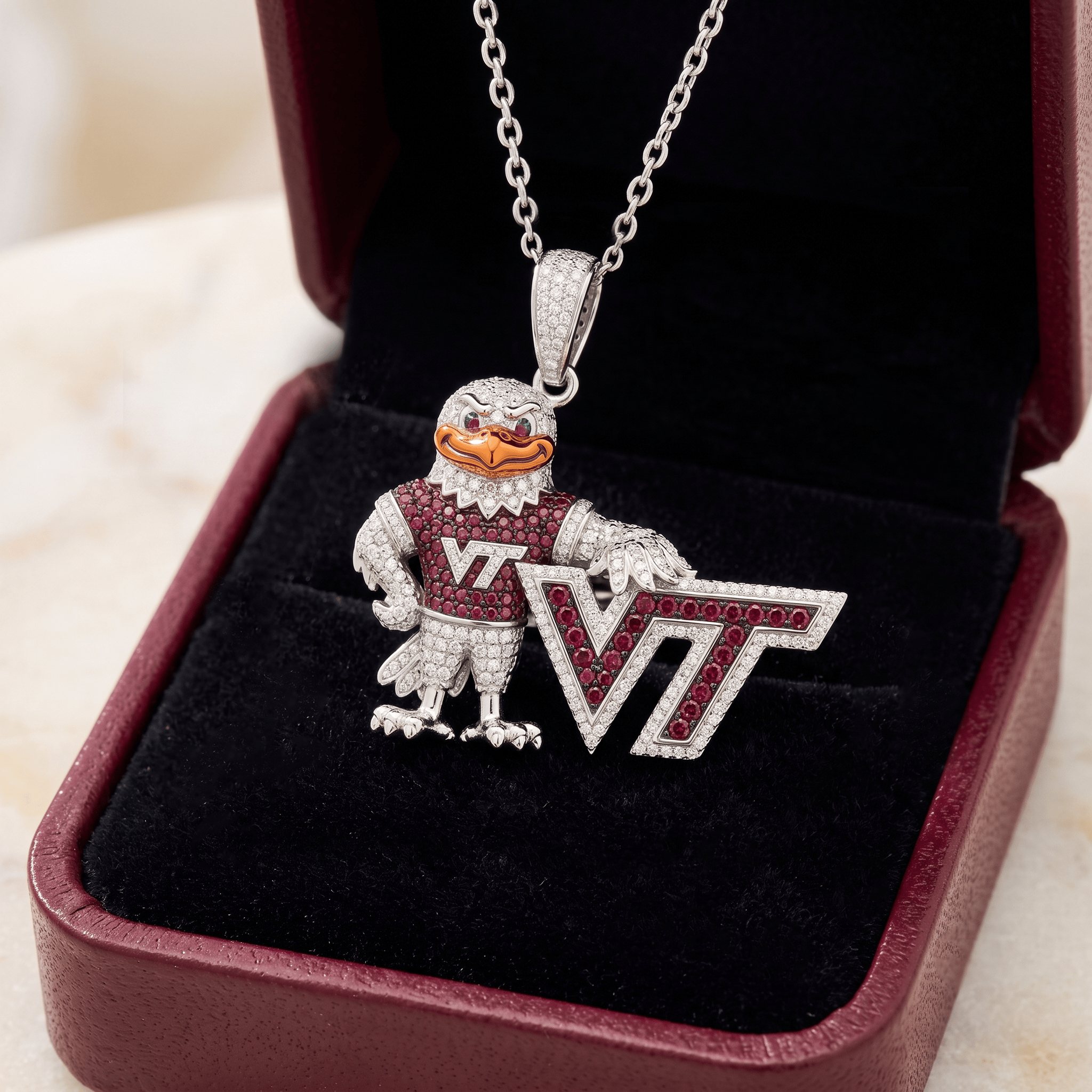 VTH Solid Gold Chain with Diamond Pendant HTTT